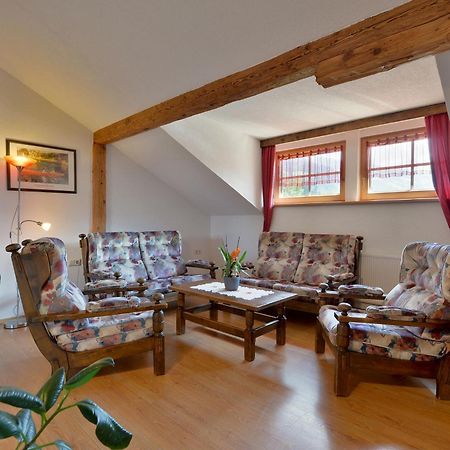 Ferienhaus Hoellwarth ستام الغرفة الصورة
