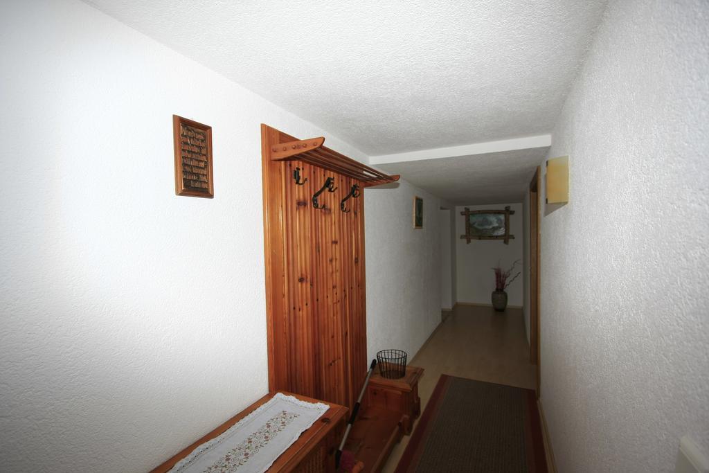 Ferienhaus Hoellwarth ستام الغرفة الصورة