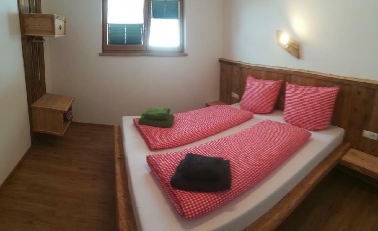 Ferienhaus Hoellwarth ستام المظهر الخارجي الصورة