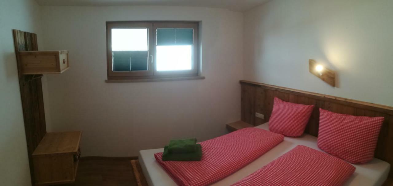 Ferienhaus Hoellwarth ستام المظهر الخارجي الصورة